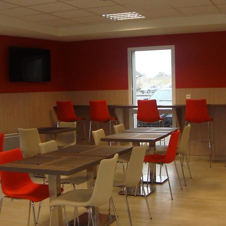 The Originals Access, Hotel Cholet Gare Екстериор снимка