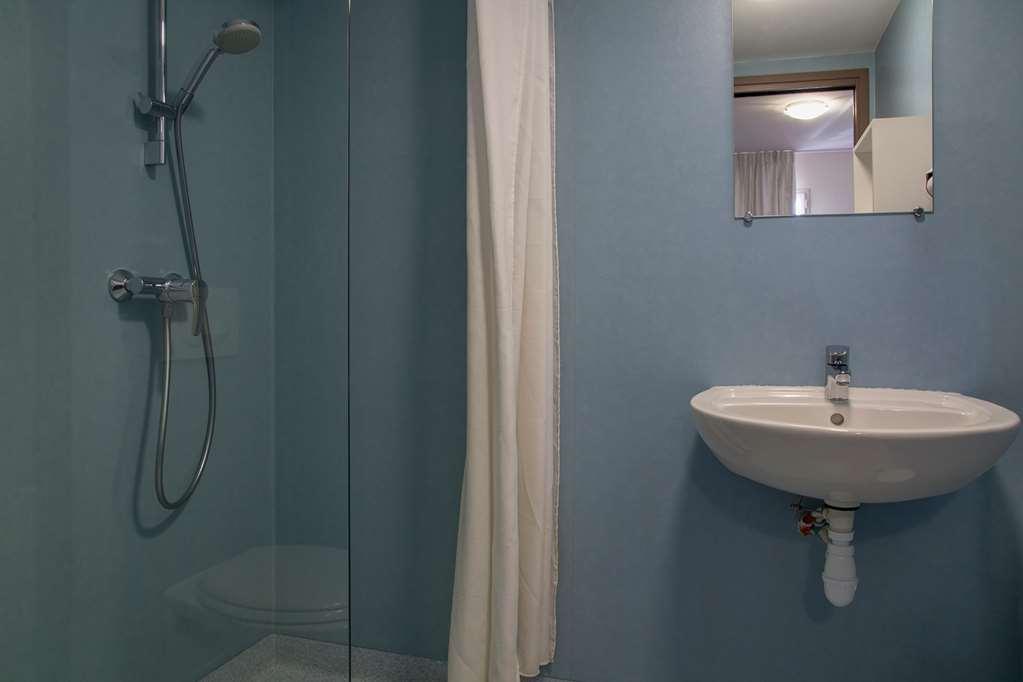 The Originals Access, Hotel Cholet Gare Екстериор снимка
