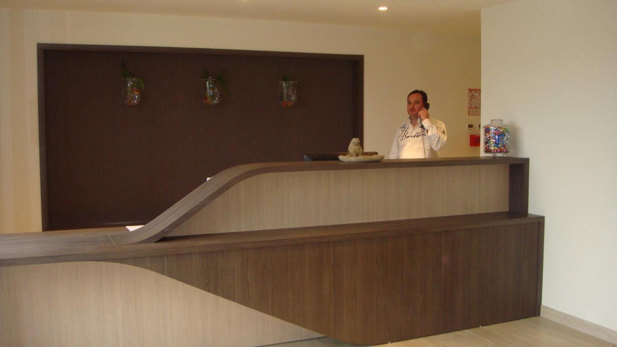 The Originals Access, Hotel Cholet Gare Екстериор снимка