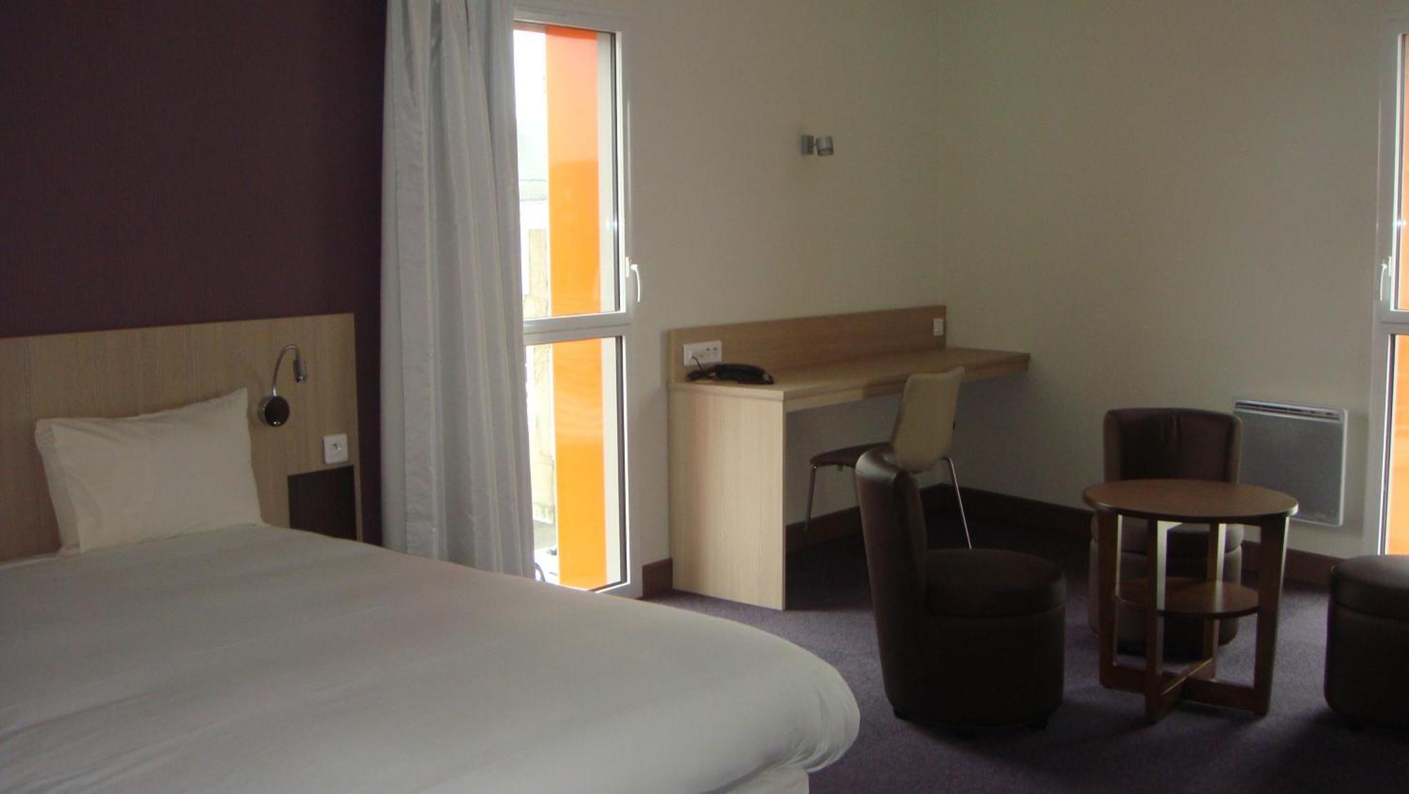 The Originals Access, Hotel Cholet Gare Екстериор снимка